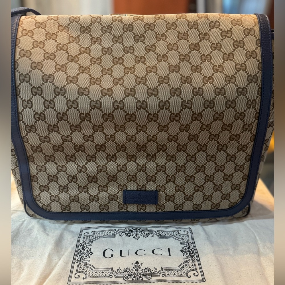Gucci GG Supreme Canvas Diaper Baby Bag Beige & Navy Crossbody Large Authentic